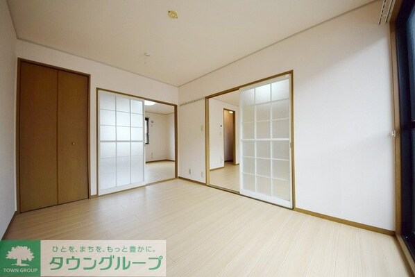 ジュネスハイム 弐番館の物件内観写真